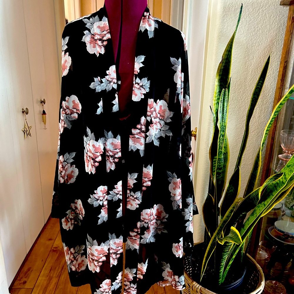 Divided Kimono Black Background with Mauve Colored Flowers With Gray Leaves.